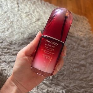Shiseido
Ultimune Power Infusing Anti-Aging Serum